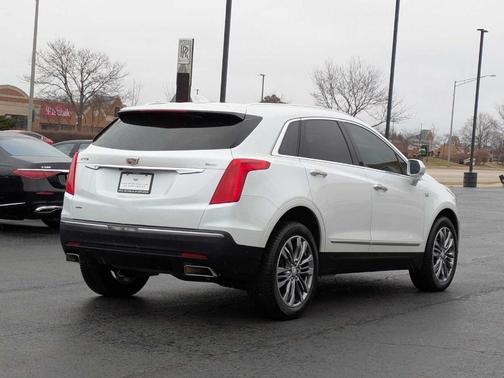 2017 Cadillac XT5 Premium Luxury