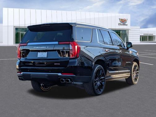 2025 GMC Yukon Denali