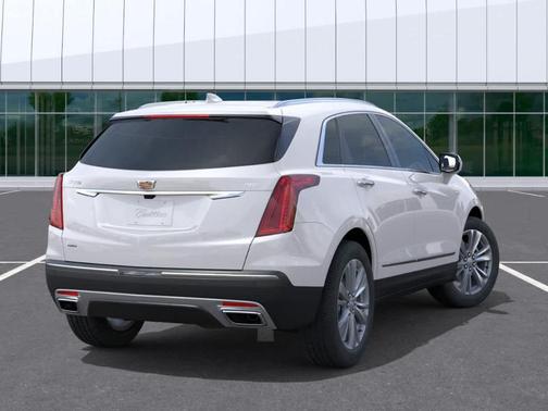 Crystal White Tri-Coat 2026 Cadillac XT5 Premium Luxury