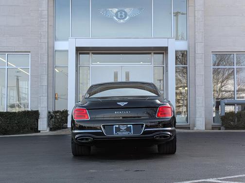 2026 Bentley Flying Spur 