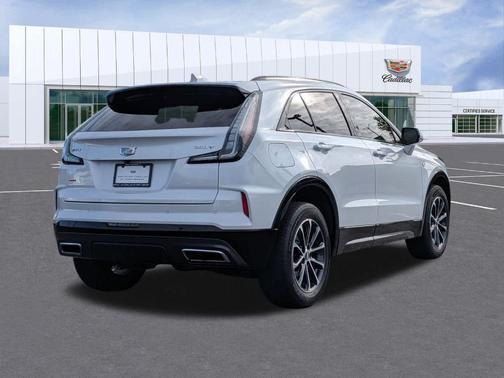 2024 Cadillac XT4 Sport