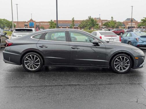 2022 Hyundai SONATA Limited