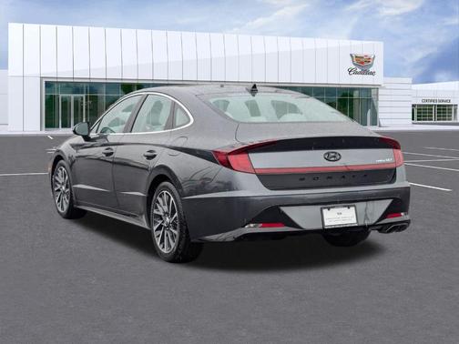 2022 Hyundai SONATA Limited