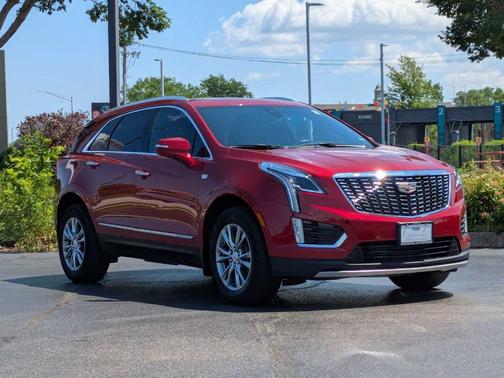 2022 Cadillac XT5 Premium Luxury