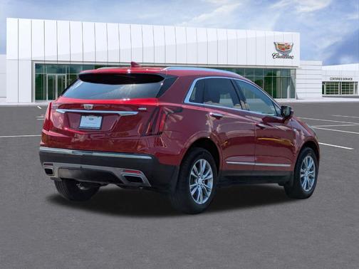 2022 Cadillac XT5 Premium Luxury