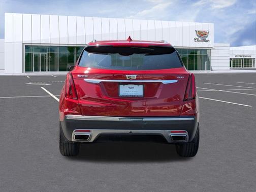 2022 Cadillac XT5 Premium Luxury