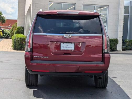 2017 Cadillac Escalade ESV Premium Luxury