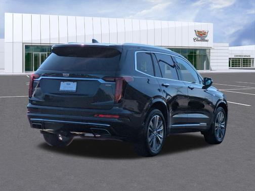 2022 Cadillac XT6 Premium Luxury AWD