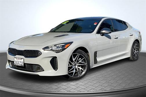 2022 Kia Stinger GT-Line