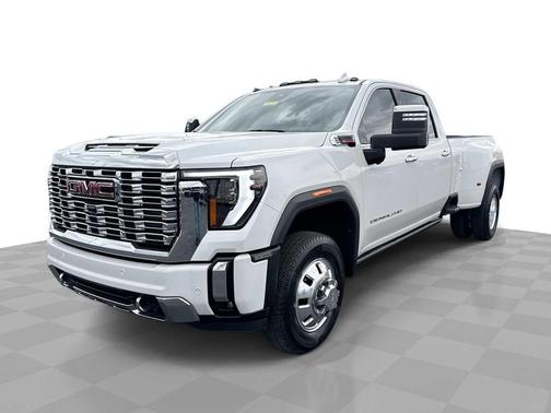 White Frost Tricoat 2024 GMC Sierra 3500 Denali