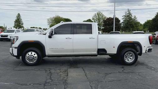 White Frost Tricoat 2024 GMC Sierra 3500 Denali