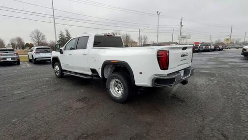 2026 GMC Sierra 3500 SLE