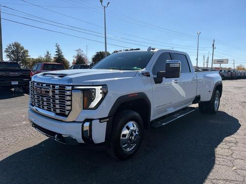 Glacier White Tricoat 2026 GMC Sierra 3500 Denali