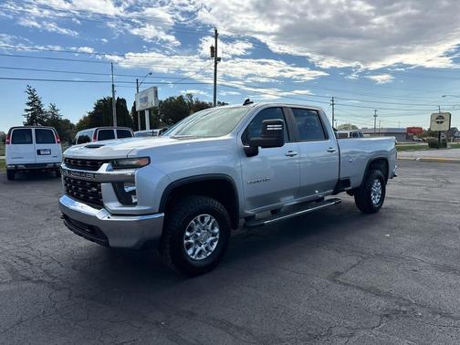 Silver Ice Metallic 2023 Chevrolet Silverado 3500 LT