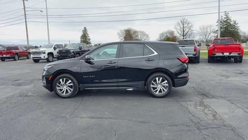 Mosaic Black Metallic 2024 Chevrolet Equinox 1LT