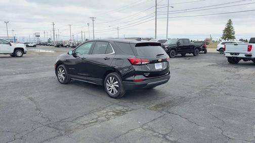 Mosaic Black Metallic 2024 Chevrolet Equinox 1LT