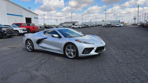 2026 Chevrolet Corvette Stingray w/1LT