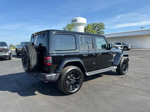 Black Clearcoat 2025 Jeep Wrangler 4xe Sahara