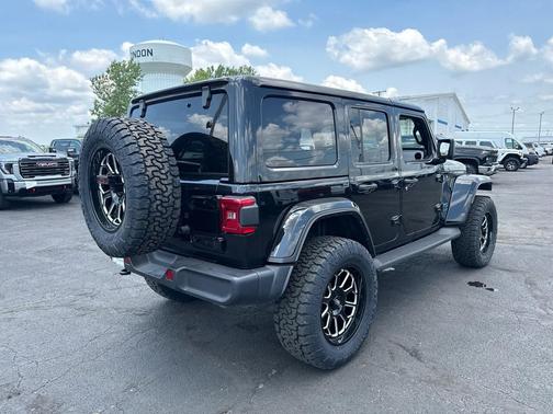 Black Clearcoat 2025 Jeep Wrangler 4xe Sahara