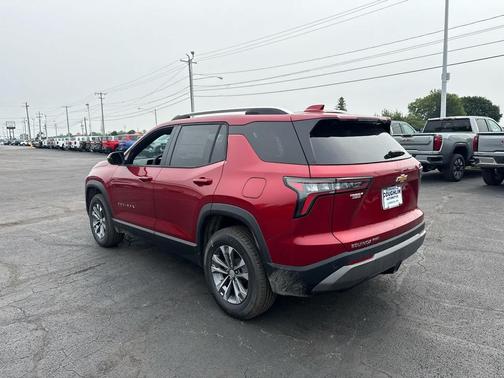 Radiant Red Tintcoat 2027 Chevrolet Equinox 1LT