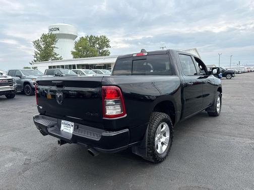 Diamond Black Crystal Pearlcoat 2024 RAM 1500 Tradesman