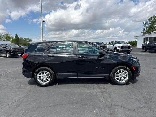 Mosaic Black Metallic 2024 Chevrolet Equinox LS