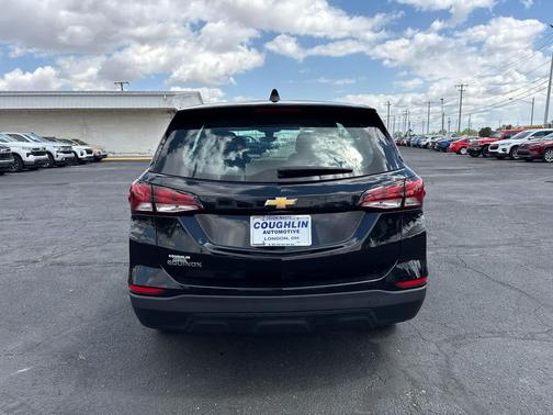 Mosaic Black Metallic 2024 Chevrolet Equinox LS