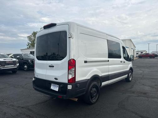 Oxford White 2024 Ford Transit-250 Base