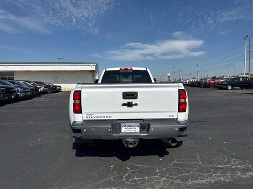 Summit White 2019 Chevrolet Silverado 3500 LTZ