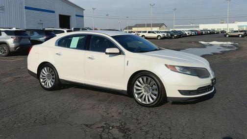 2014 Lincoln MKS Base