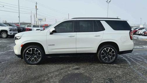 Iridescent Pearl Tricoat 2023 Chevrolet Tahoe 4WD RST