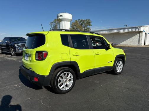 Hypergreen Clearcoat 2018 Jeep Renegade Latitude