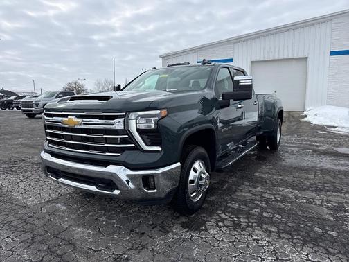 2025 Chevrolet Silverado 3500 LTZ