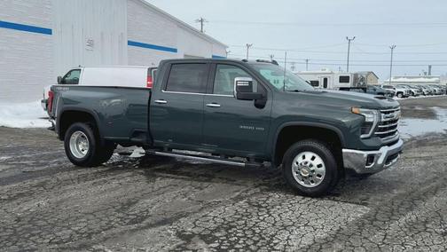 2025 Chevrolet Silverado 3500 LTZ