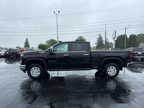 Black 2024 Chevrolet Silverado 2500 LTZ