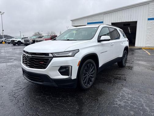 2023 Chevrolet Traverse RS