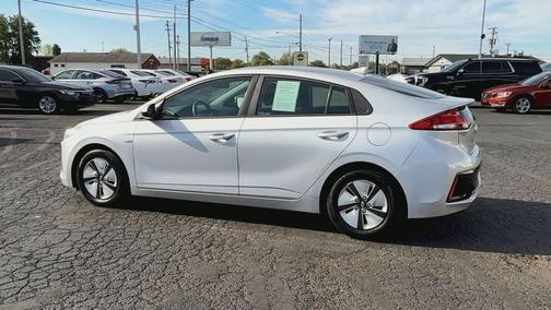 2019 Hyundai IONIQ Hybrid Blue