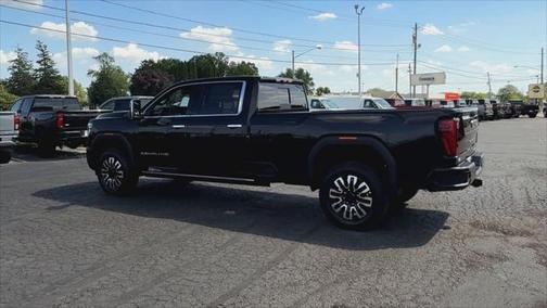 2025 GMC Sierra 3500 Denali
