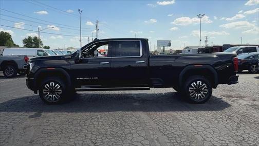 2025 GMC Sierra 3500 Denali