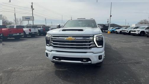 Polar White Tricoat 2026 Chevrolet Silverado 3500 High Country