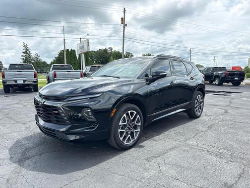 Black 2023 Chevrolet Blazer RS