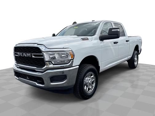 Bright White Clearcoat 2023 RAM 2500 Tradesman Crew Cab 4x4 6'4' Box