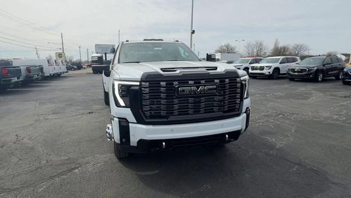 Glacier White Tricoat 2026 GMC Sierra 3500 Denali
