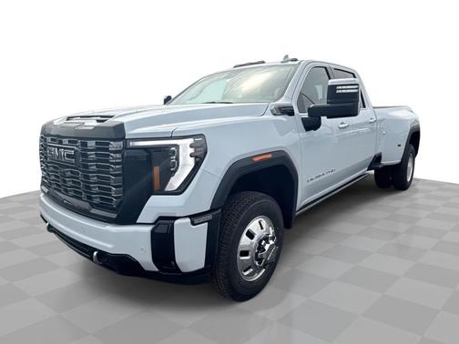 Glacier White Tricoat 2026 GMC Sierra 3500 Denali
