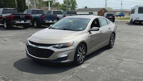 Mineral Gray Metallic 2024 Chevrolet Malibu FWD RS