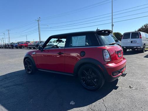 Chili Red 2013 MINI Hardtop Cooper S
