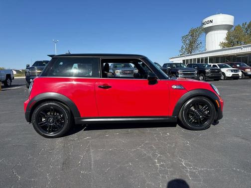 Chili Red 2013 MINI Hardtop Cooper S