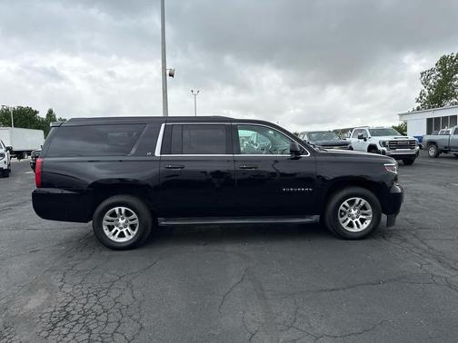Black 2016 Chevrolet Suburban LT