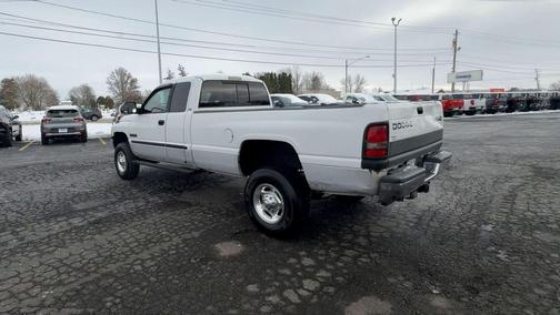 2000 Dodge Ram 2500 Base
