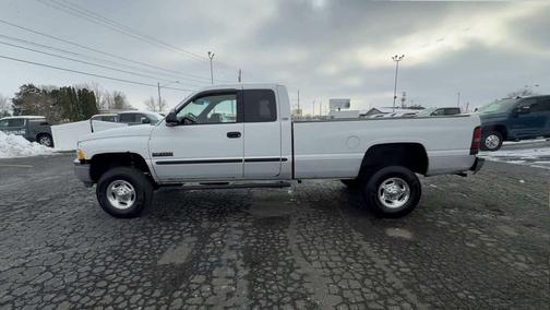 2000 Dodge Ram 2500 Base